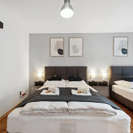 Andriss - Serviced - Workstations - Wifi